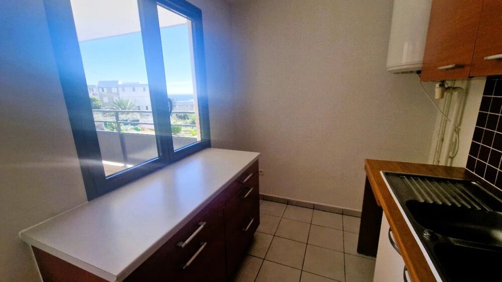Vente Appartement CHARMANT T2 MONTGAILLARD ST DENIS Saint-denis
