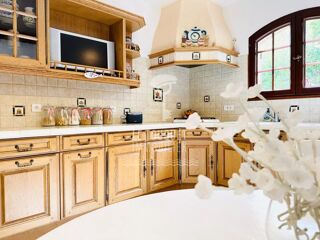  Maison à vendre 7 pièces 254 m²