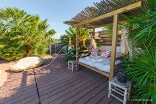  Maison  vendre 6 pices 201 m