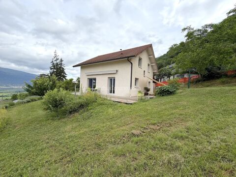   Location meublée maison 92 m² - Serrières-en-Chautagne Maison - 4 pièce(s) - 92 m²