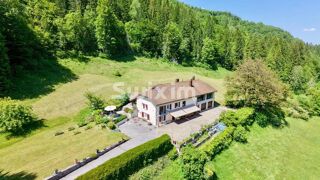  Maison à vendre 11 pièces 330 m²