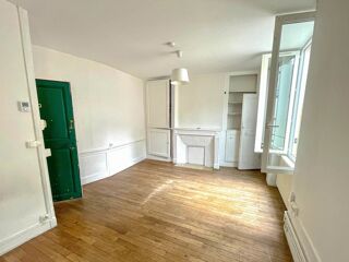  Immeuble à vendre 7 pièces 250 m²