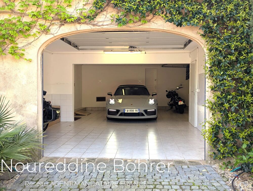 � vendre  Villa Grimaud (83310)