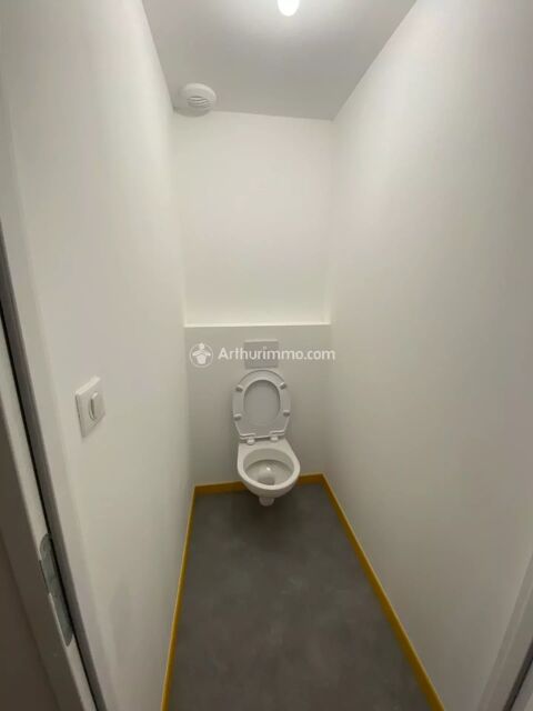  Maison � louer 3 pi�ces 87 m� Brizambourg