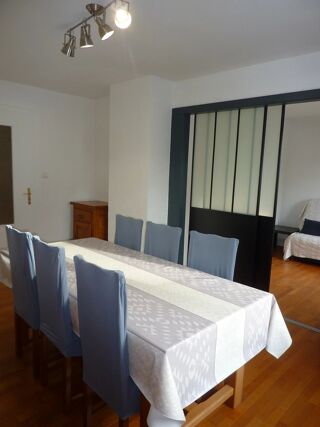  Appartement à louer 4 pièces 87 m²