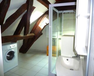  Appartement à louer 3 pièces 46 m²