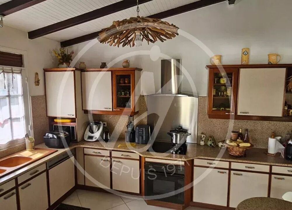 Vente Maison A VENDRE 680 000 euros -VILLA T6 - BAIE MAHAULT- VUE MER Baie-mahault