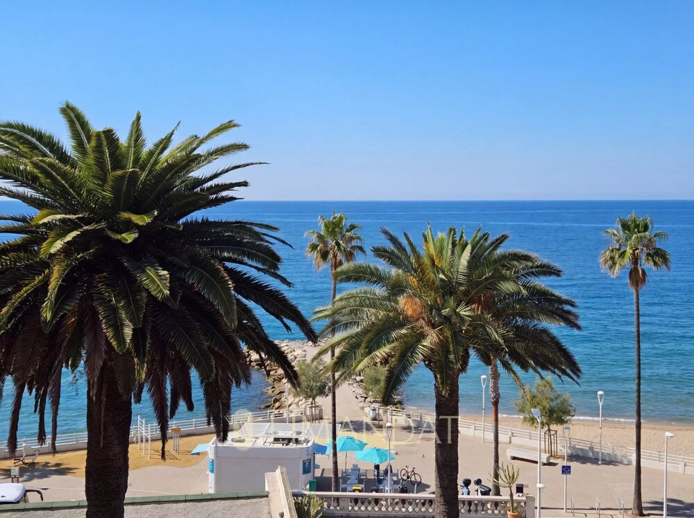 Vente Appartement CANNES - Charmant Appartement Trois Pièces avec Vue Mer Cannes
