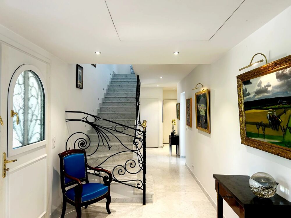 Vente Maison TOURETTES (83) Superbe Villa de 120 m² Dans un domaine de luxe e Tourrettes