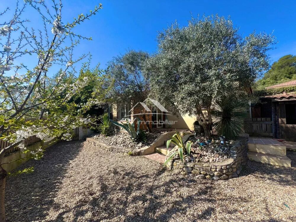 5 km d'Anduze - Villa plain-pied 3 chambres et garage