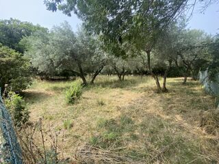  Terrain  vendre 680 m