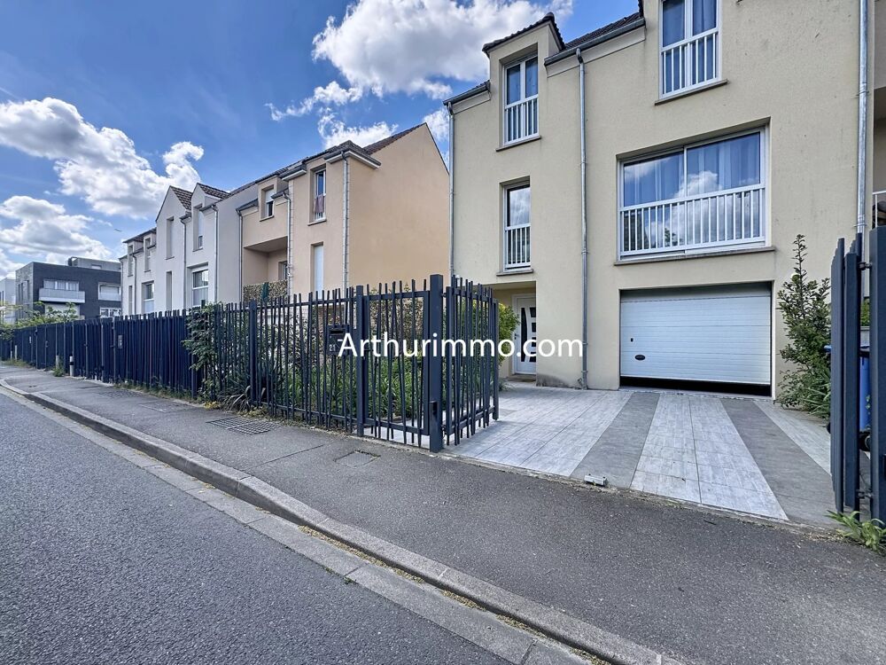 Vente Maison Maison récente 2018 – 113 m²– Jardin + Jacuzzi – Aucun travaux Valenton