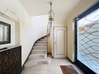  Maison à vendre 13 pièces 289 m²