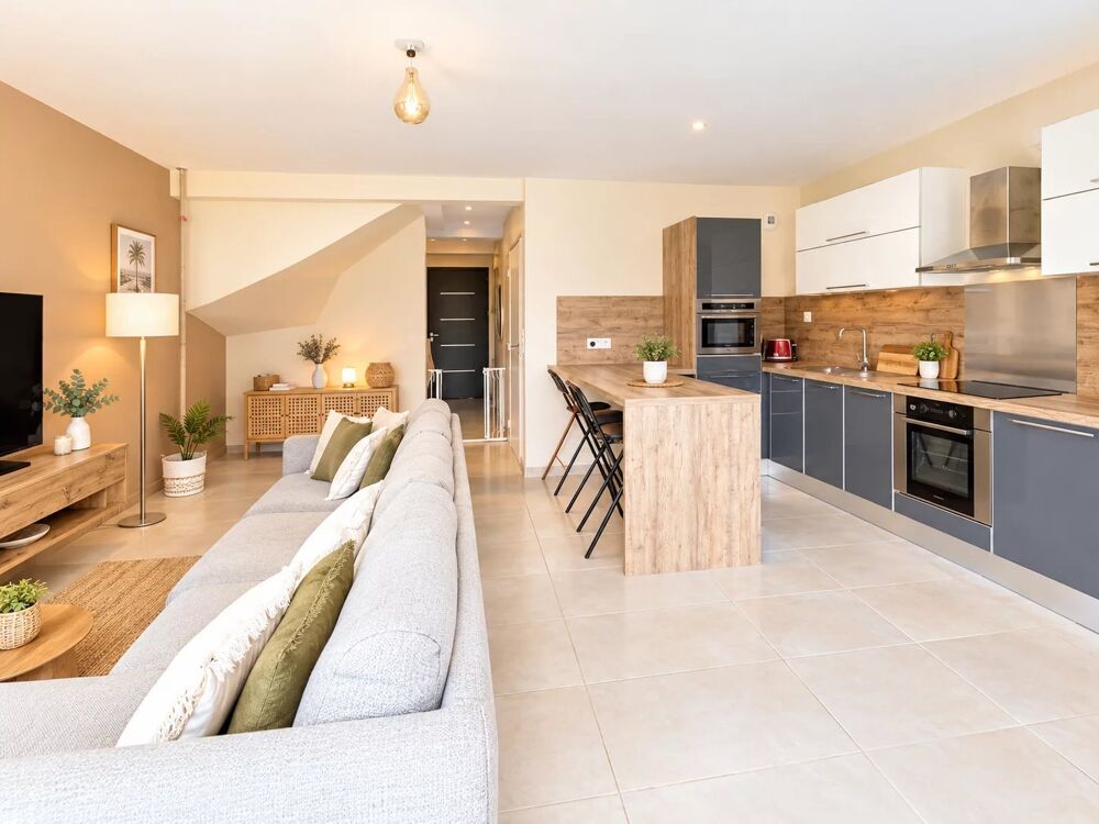 Vente Maison EN EXCLUSIVITÉ  VILLA CONTEMPORAINE 4 PIÈCES – FRÉJUS Fréjus