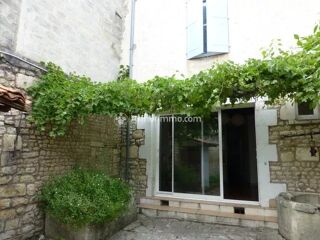  Immeuble  vendre 15 + pices 320 m