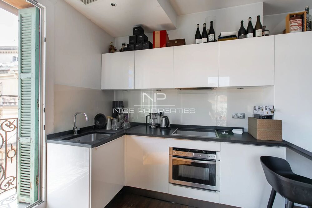 Vente Appartement NICE – VIEUX-NICE | CHARMANT APPARTEMENT 2 PIÈCES, AVEC VUES DÉG Nice