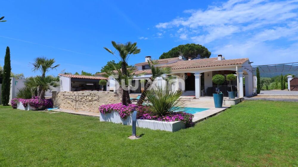 Vente Villa Magnifique villa avec piscine. Lourmarin