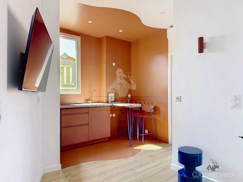 2 pièces 30 m²  Le Suquet, vue mer