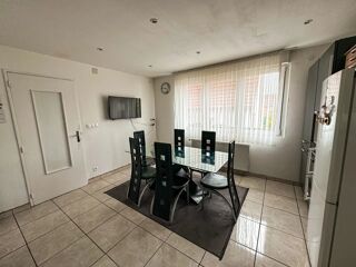  Maison  vendre 5 pices 141 m