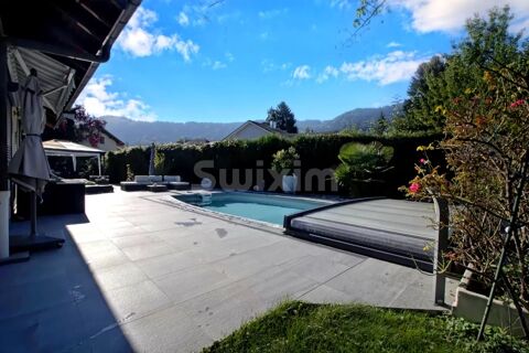   Villa individuelle piscine Maison - 6 pice(s) - 170 m