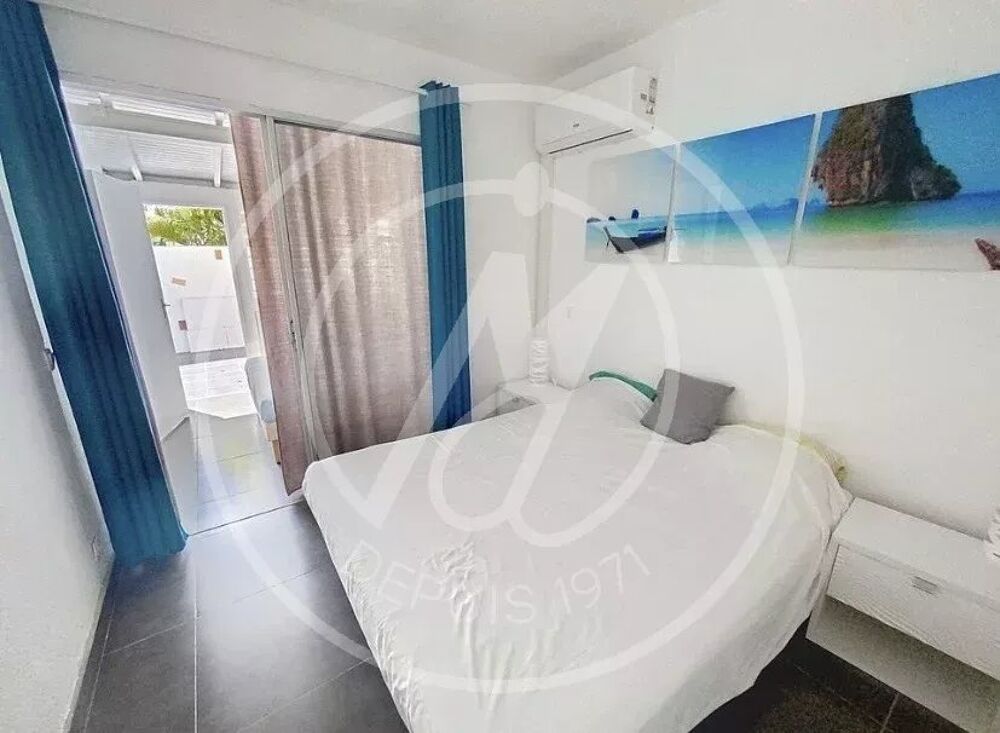 A VENDRE 245 000 euros -Appartement T3 à Saint-François