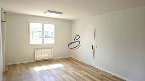   Bureaux professionnels à louer – 185 m² – Bourgoin-Jallieu 