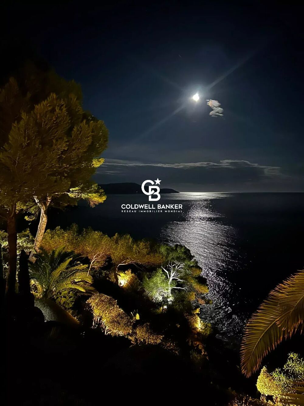 Vente Maison Villa pieds dans l'eau – Gigaro, La Croix-Valmer La croix-valmer