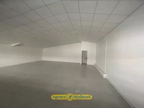 Local commercial 1303 97139 Les abymes