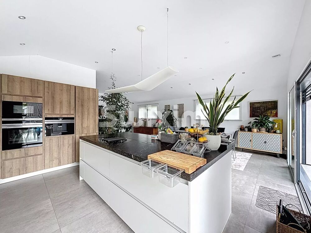  vendre  Maison Divonne-les-Bains (01220)