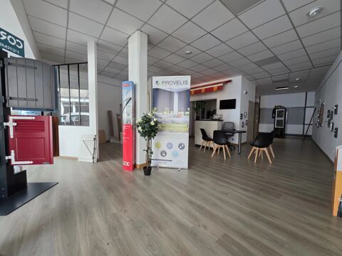 Local commercial 577 07270 Lamastre