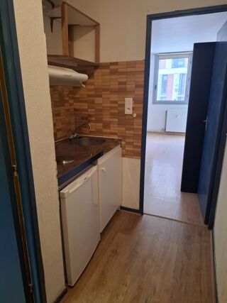  Appartement à louer 1 pièce 24 m²