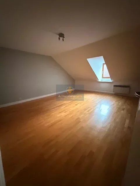  Appartement � louer 4 pi�ces 116 m�