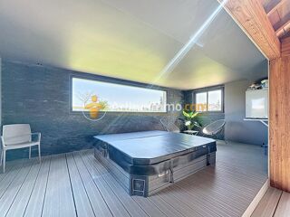  Villa � vendre 5 pi�ces 370 m�