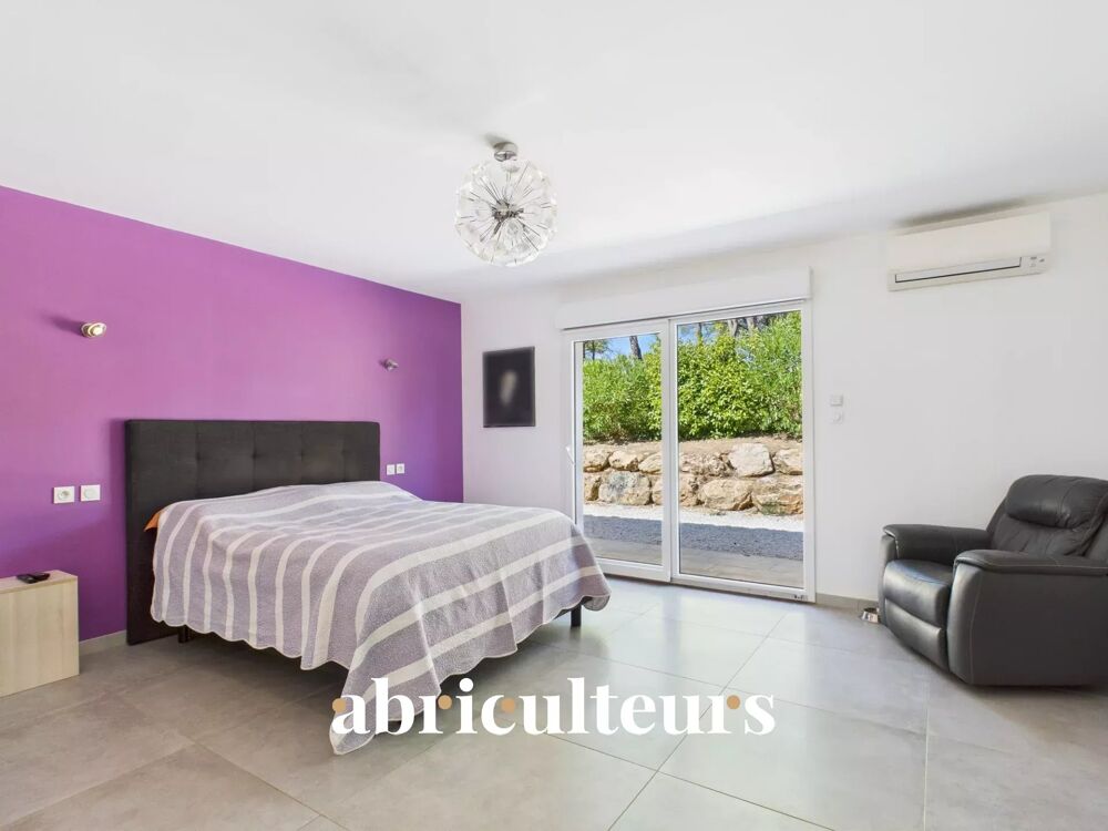  vendre  Maison Bagnols-en-Fort (83600)