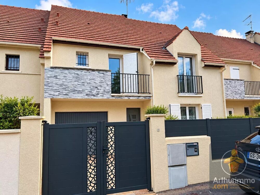 COURTRY  MAISON 5 PIÈCES  3 CHAMBRES  107,64 m²