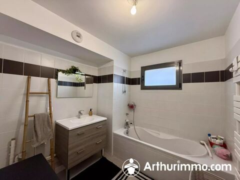  Appartement � louer 4 pi�ces 83 m�