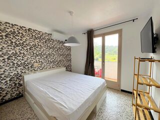  Appartement à louer 2 pièces 27 m²