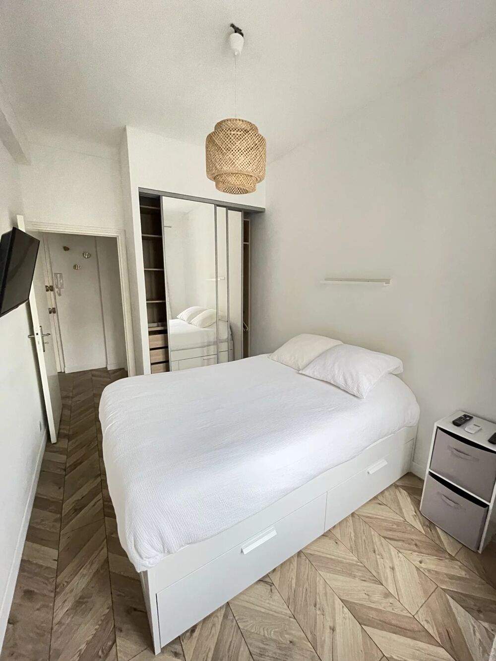 Location Appartement Deux pièces de 38m² au port de Nice Nice