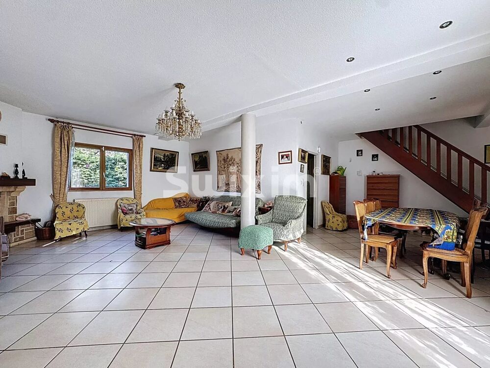 � vendre  Maison Saint-Jean-de-Gonville (01630)