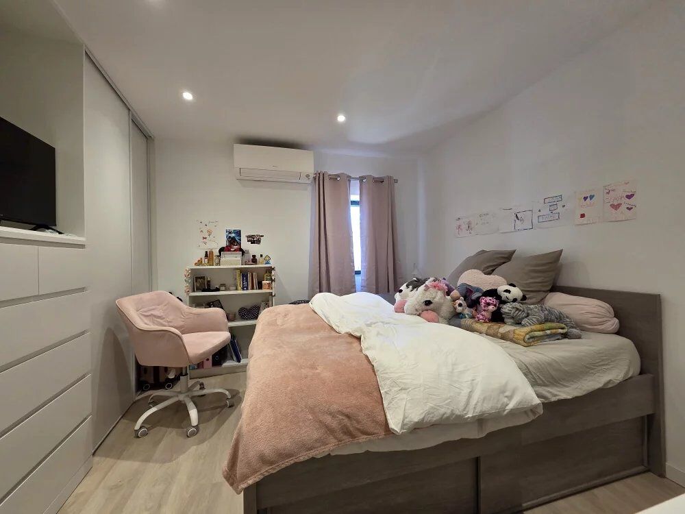Vente Maison Maison/Villa 8 pièces Saint-martin-de-la-cluze