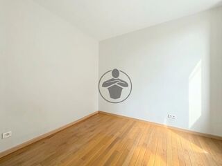  Appartement à louer 3 pièces 61 m²