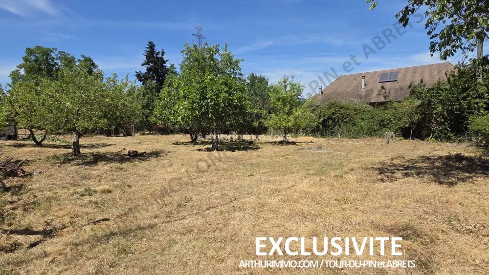 Vente Terrain Parcelle constructible de 900m² Aoste