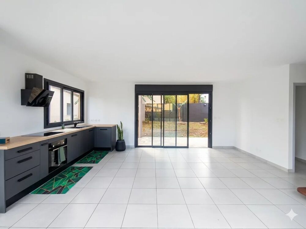 Vente Maison Maison T4 rénovée – Ligne des Bambous, Saint-Pierre Saint-pierre