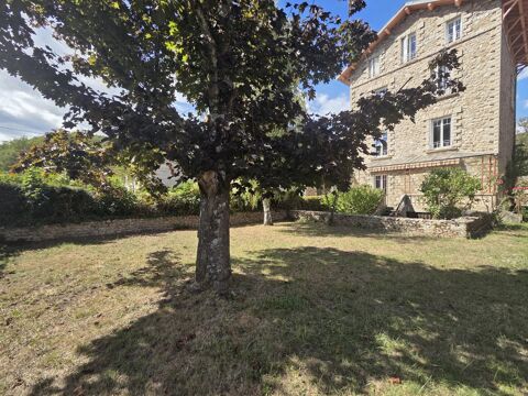   Maison de caract�re en pierre  246 m�  Jardin  Centre de Lamastr Maison - 12 pi�ce(s) - 246 m�