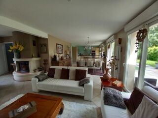  Maison � vendre 6 pi�ces 195 m�