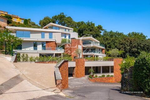   Appartement d'Exception  avec ascenseur � Prestations Ultra Haut Appartement - 3 pi�ce(s) - 141 m�