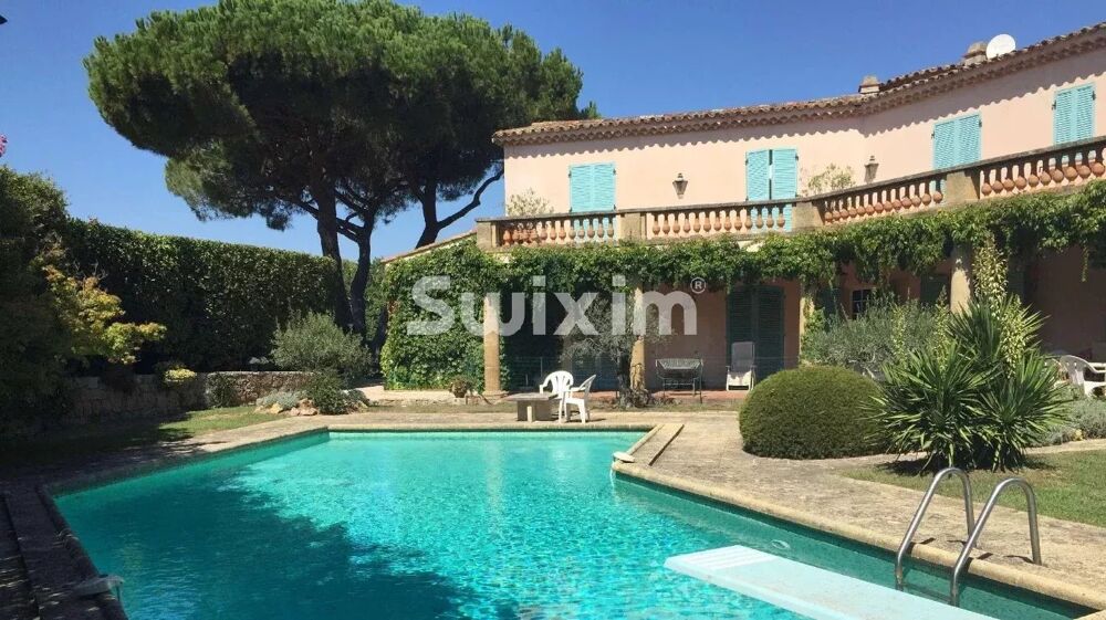 Saint-Tropez  Propriété de caractère à deux pas de la Place des