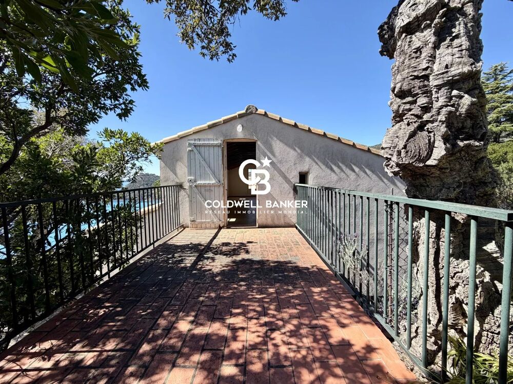 � vendre  Maison Rayol-Canadel-sur-Mer (83820)