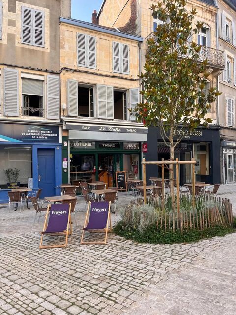   Fonds de commerce 