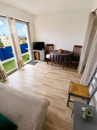  Appartement à louer 2 pièces 38 m²